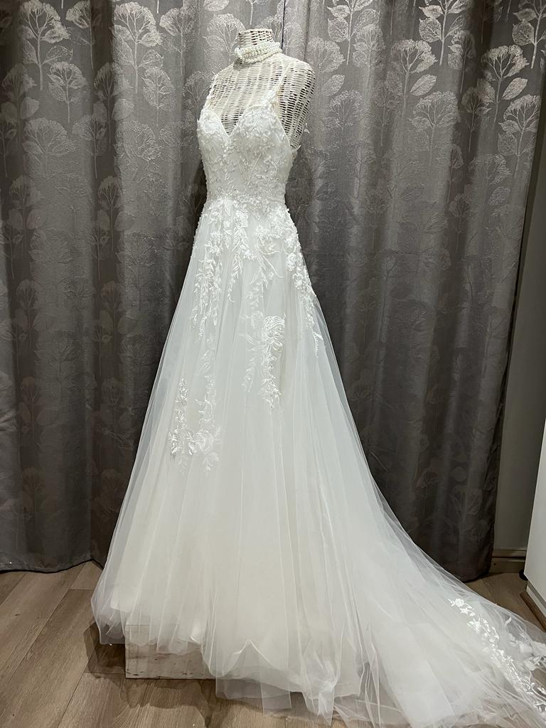 Pre-Loved Affordable Wedding Gowns | Wedding Dress for Less
